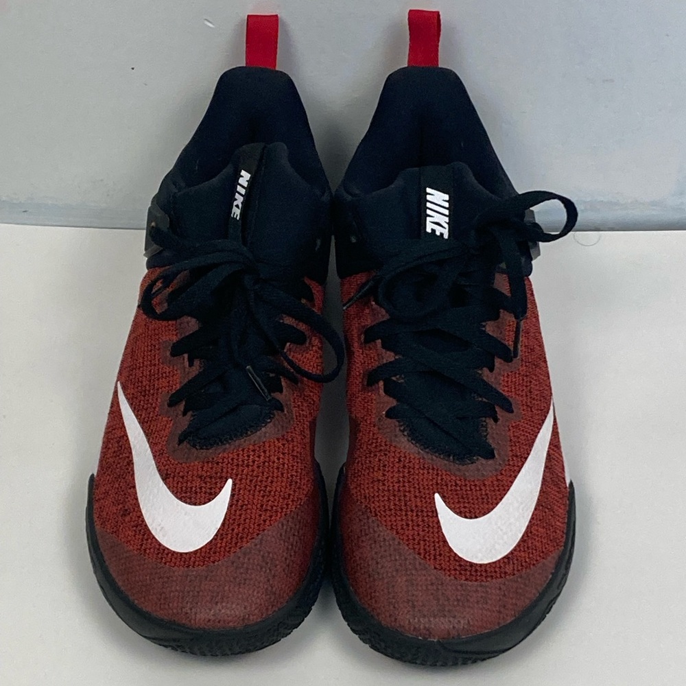 Nike Sport Shoes . - Picture 1 of 6
